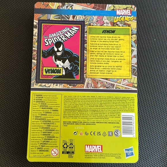 Marvel Legends Venom Action Figure - Black and White unpunched - Picture 2 of 2